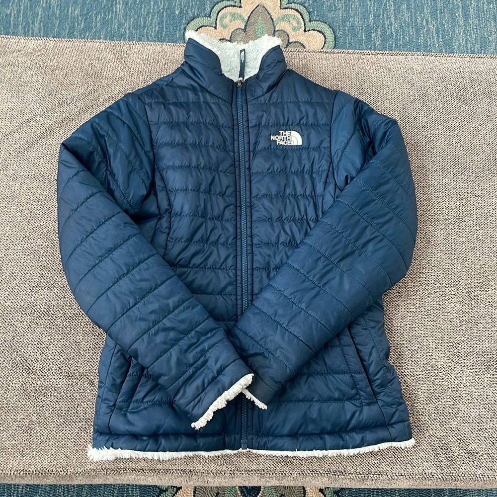 North Face Reversible Quilted Winter Jacket - image 4